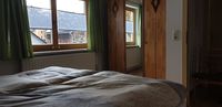 Schlafzimmer Bild 1